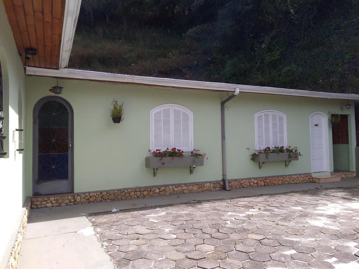 Suites Campos Do Jordao Campos do Jordao Luaran gambar